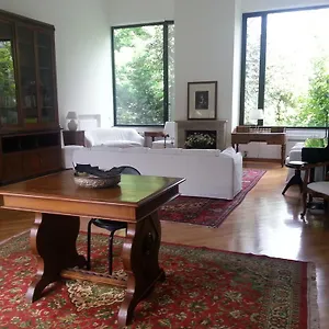 Alla Dimora Dei Cedri Bed & Breakfast